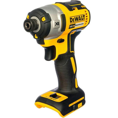 18V 18 Piece Combo Kit with 5 x Batteries & Charger T4TKIT-1315