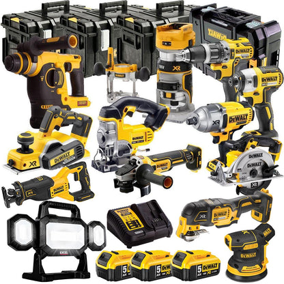 DCKT4T13B4 18V 3 x 5.0Ah Battery & Charger XR 13 Piece TStak Tool Storage Kit